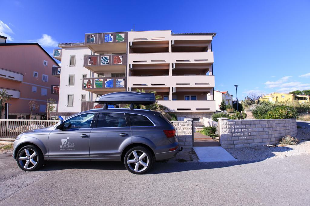 Apartments Miroslav Povljana Exteriér fotografie